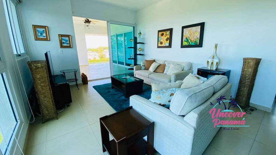 Apartamento en venta de tres habitaciones en Bijao