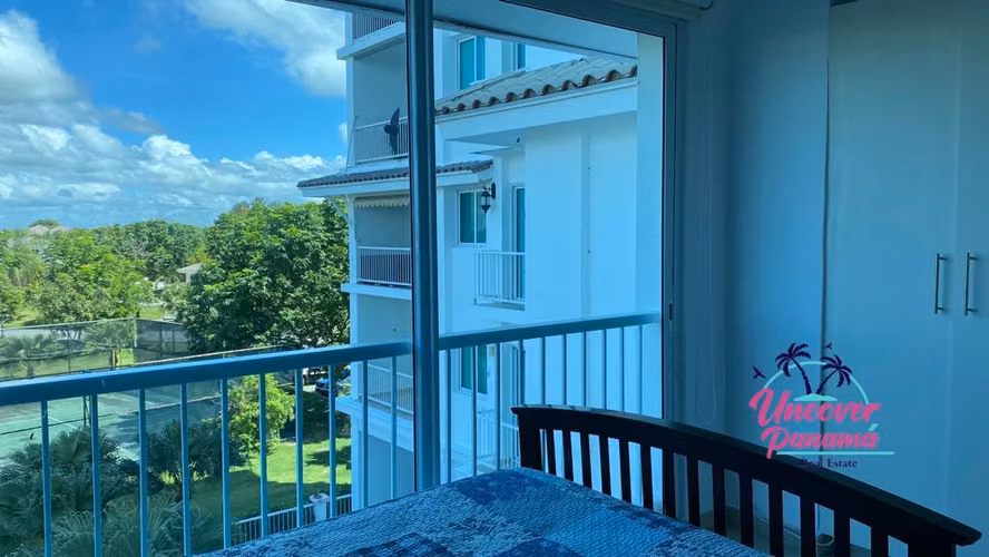 Apartamento en venta de tres habitaciones en Bijao