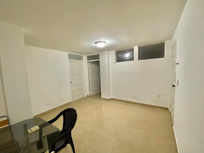 SUPER REMATE APT 3R2B1P AMPLIO CERCA MULTIPLAZA EN SAN FRANCISCO 110000