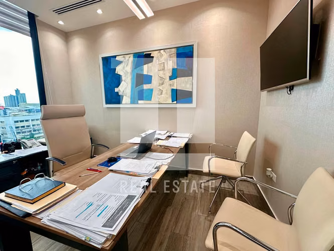Se Vende Oficina en Obarrio - Imagen 5