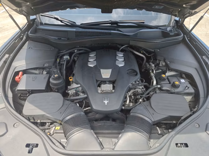Maserati Levante Ermenegildo Zegna