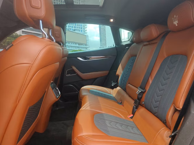 Maserati Levante Ermenegildo Zegna