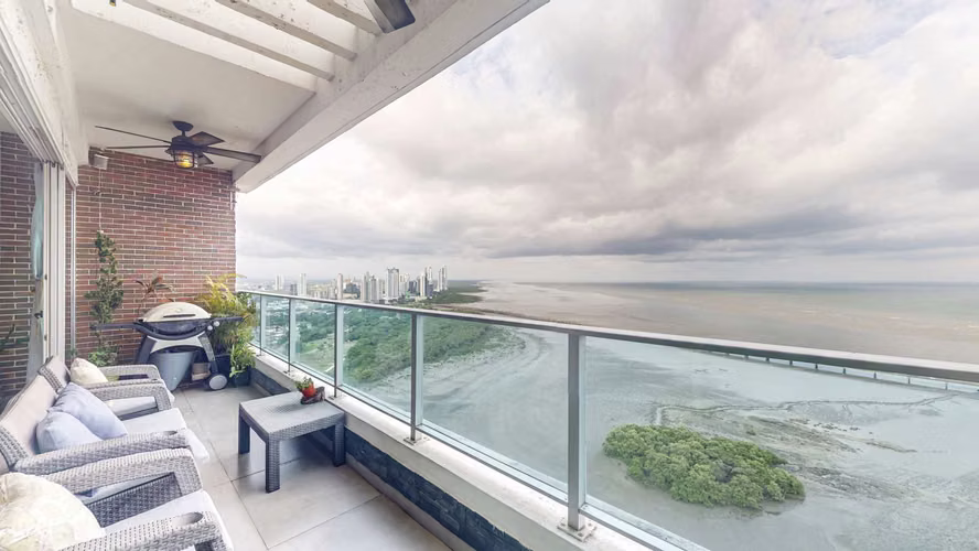 Venta de espectacular apartamento con vista al mar en Nautica Tower – Coco del Mar