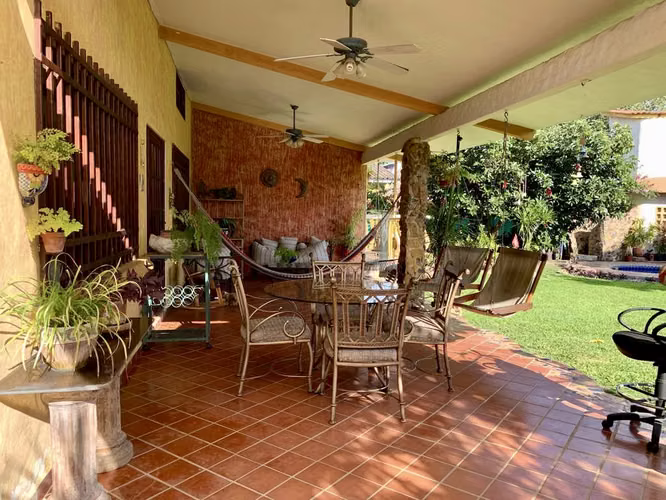 Casas de Playa en Coronado | Opciones para 6-10 Personas