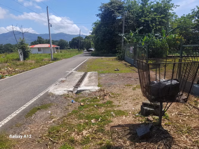 Vendo o Alquilo Casa en Chame, Bejuco, El Lirio, excelente para inversión