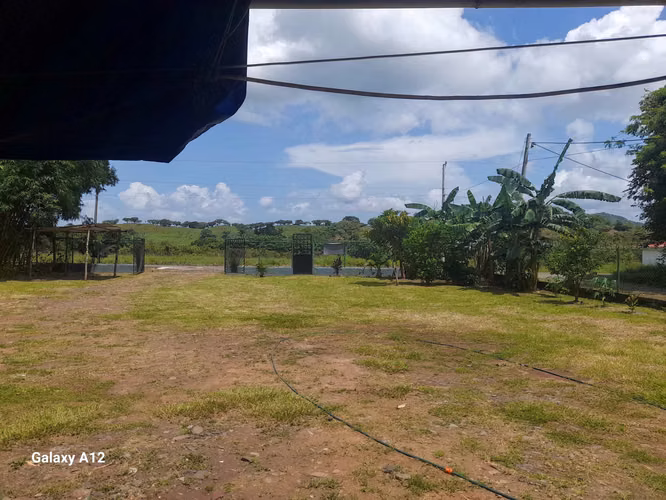 Vendo o Alquilo Casa en Chame, Bejuco, El Lirio, excelente para inversión