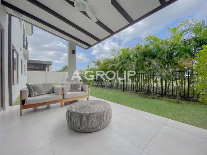 THE WOODS - Santa María - House For Sale
