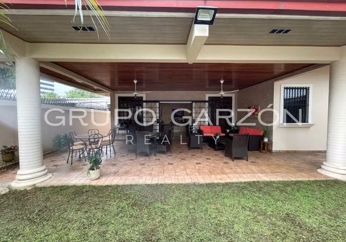 Se vende casa en Betania (Los Angeles)