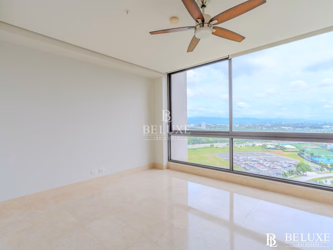 VENTA DE APARTAMENTO REMODELADO EN  PH LA VISTA, SANTA MARIA (3)