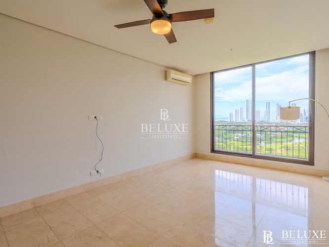 VENTA DE APARTAMENTO REMODELADO EN  PH LA VISTA, SANTA MARIA (3)