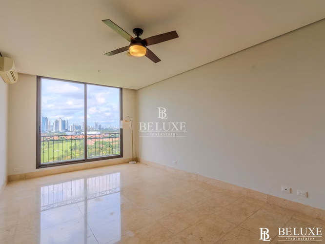 VENTA DE APARTAMENTO REMODELADO EN  PH LA VISTA, SANTA MARIA (3)