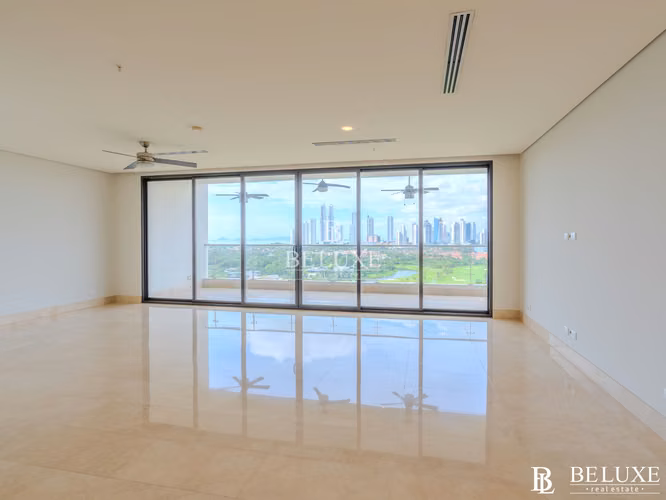 VENTA DE APARTAMENTO REMODELADO EN  PH LA VISTA, SANTA MARIA (3)