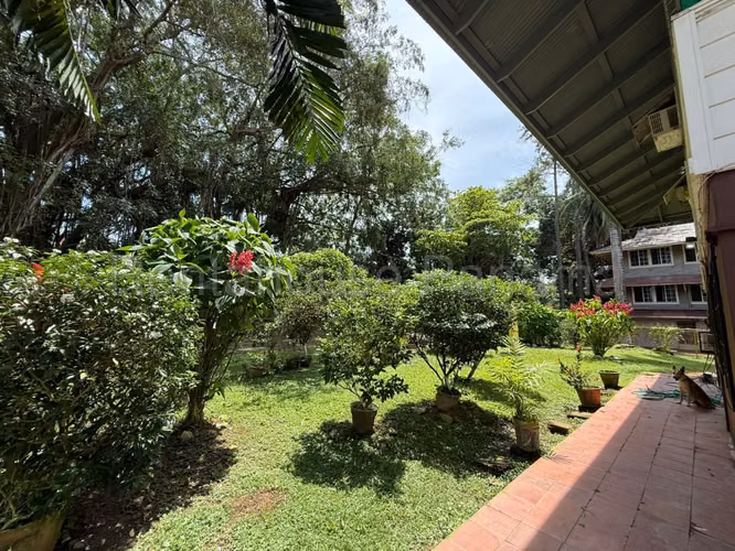 Venta de Casa Dúplex con 454 m2 de Terreno en Diablo 25-9629GG
