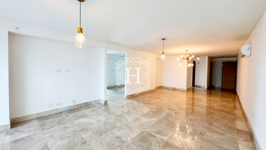 Luxury Apartment in PH Costanera with Ocean View