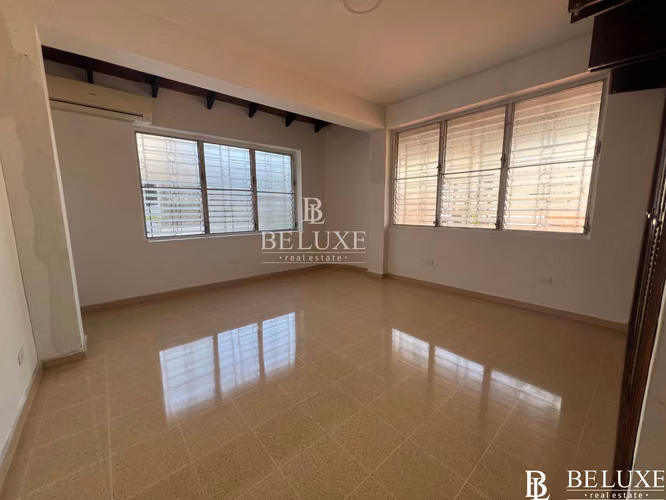 ALQUILER DE CASA COMERCIAL EN BELLA VISTA (7)