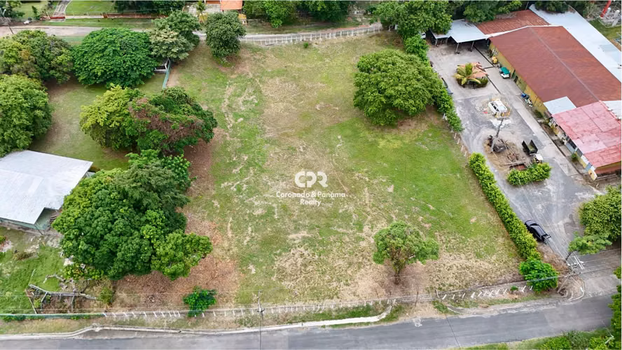 Venta de Terreno en Coronado, Club de Golf.