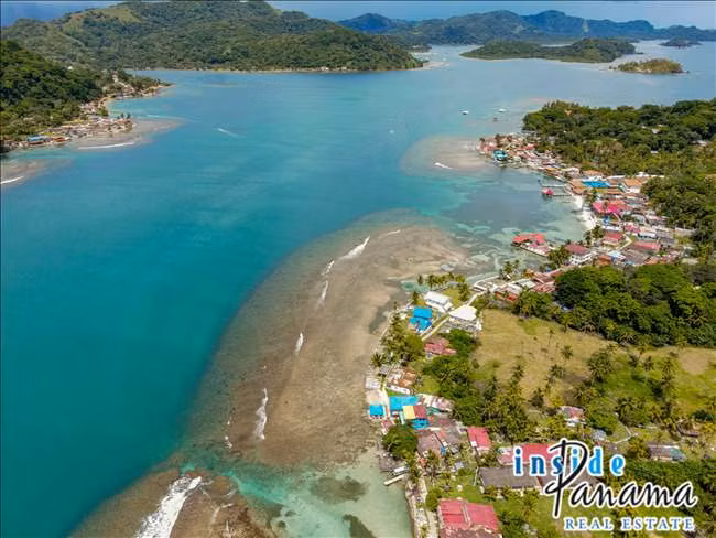 Paraíso Frente al Mar en Isla Grande Colón Panamá
