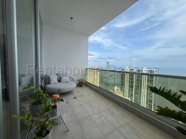 APARTAMENTO ALQUILER BELLAVISTA PARQUE URRACA COSTANERA GM