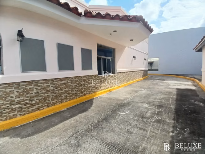 ALQUILER DE CASA EN PH PALMERAS DEL ESTE, COSTA DEL ESTE (9)