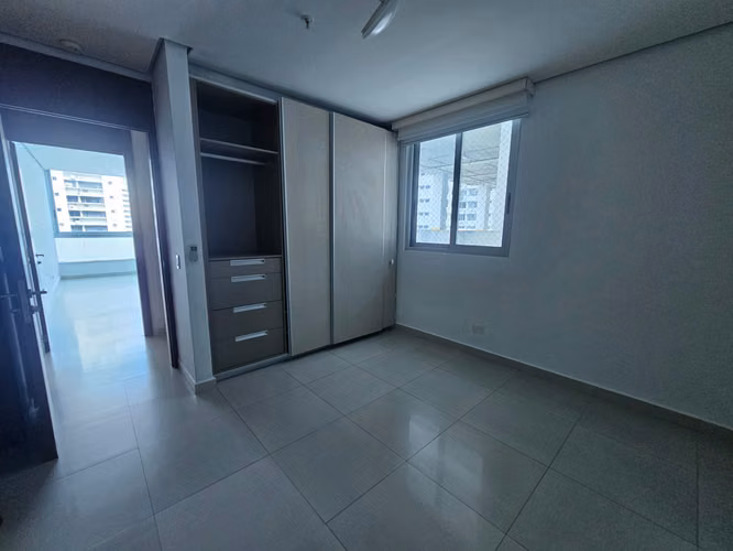 BANCO VENDE APARTAMENTO EN P.H. MARBELLA 47 - Imagen 9