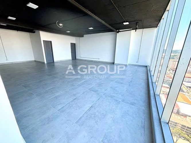 P.H. BOC - Ave. Balboa - Se Vende Oficina