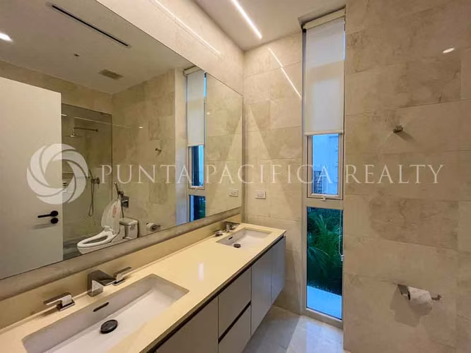Alquiler En Ocean Reef | Waterfront Residences | Amueblado | 3 Rec