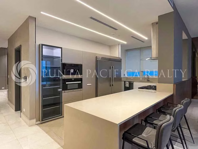 Alquiler En Ocean Reef | Waterfront Residences | Amueblado | 3 Rec