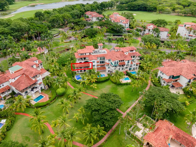 Elegante Apartamento de 3 Recámaras con Vista al Lago en Buenaventura