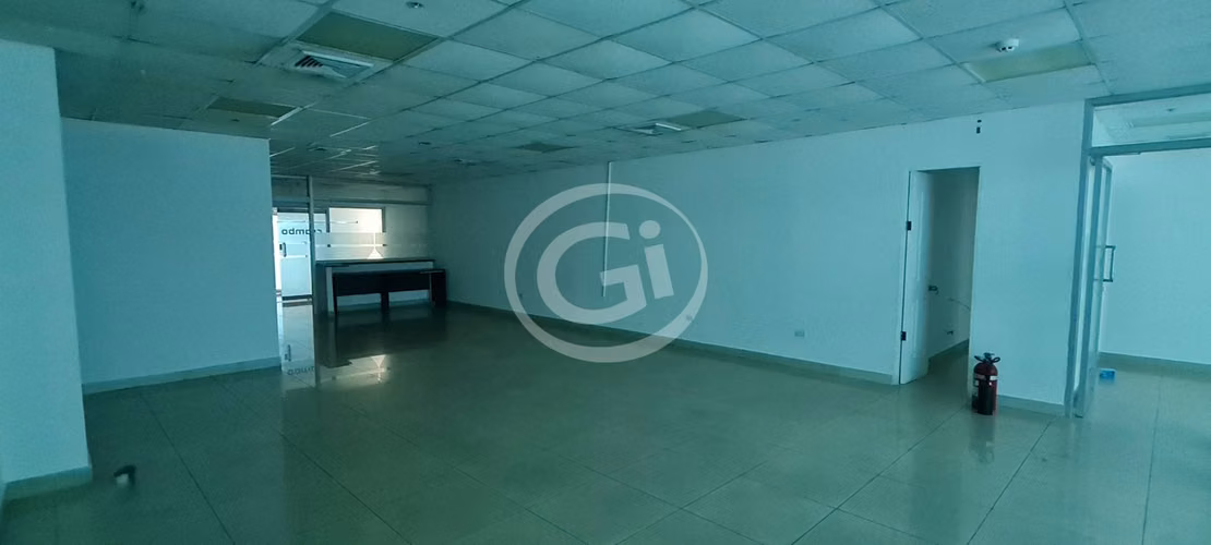 Alquiler Oficina con divisiones Marbella Zona Bancaria