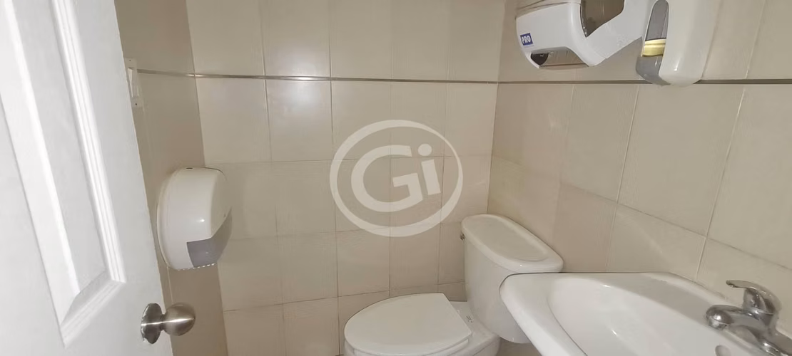 Alquiler Oficina con divisiones Marbella Zona Bancaria