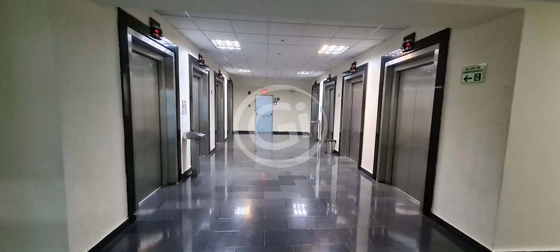 Alquiler Oficina con divisiones Marbella Zona Bancaria