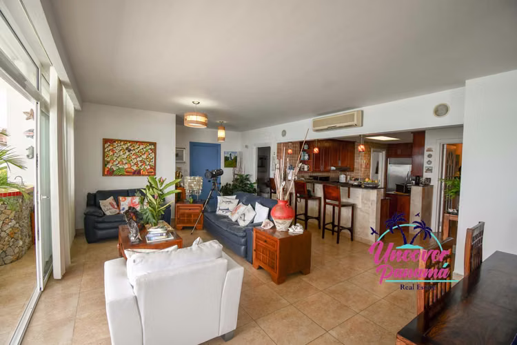 Apartamento Dreamscape frente al mar en PH Miramar