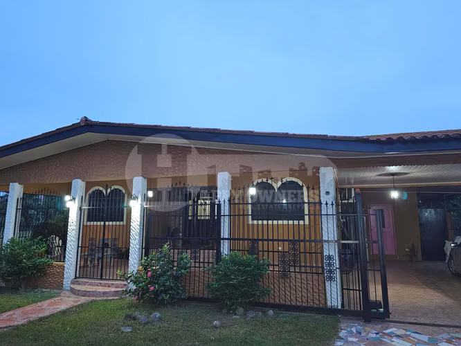 Venta de Casa en Las Tablas