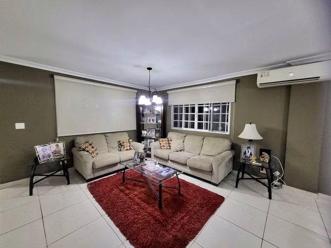 Se vende casa en Condado del Rey, Residencial el Country - Imagen 2