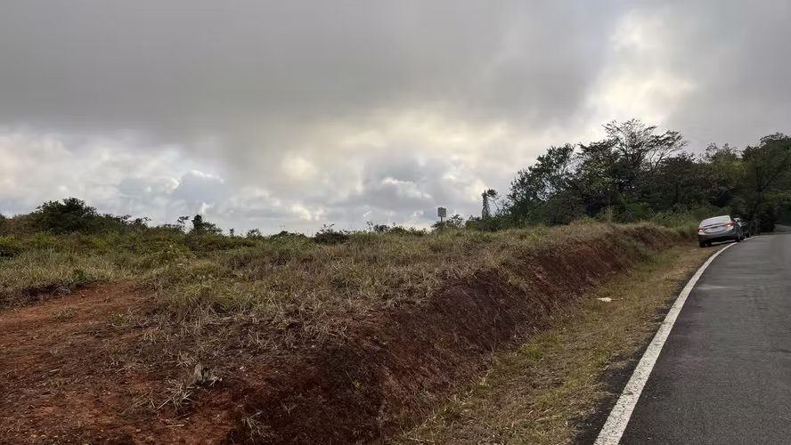 Terreno Via Cerro azul, en Altos de Pacoras a 890 msm