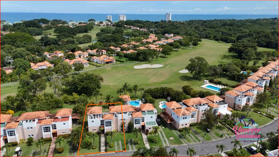 Golfside Getaway