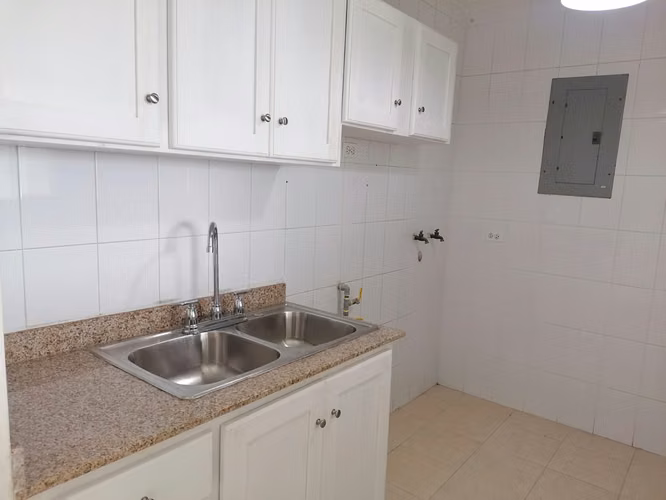 Apartamento en venta en Majestic Gardens en ciudad de Panamá
