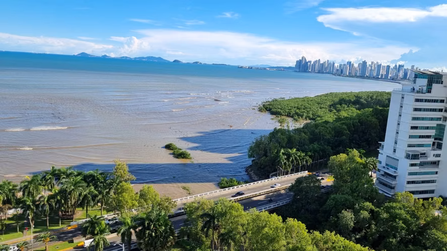 Venta de Apartamento en Costa del Este, PH Paramount, 323m2
