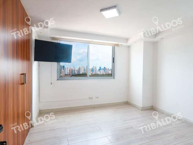 Venta de Penthouse con vista al mar y la ciudad - Imagen 9