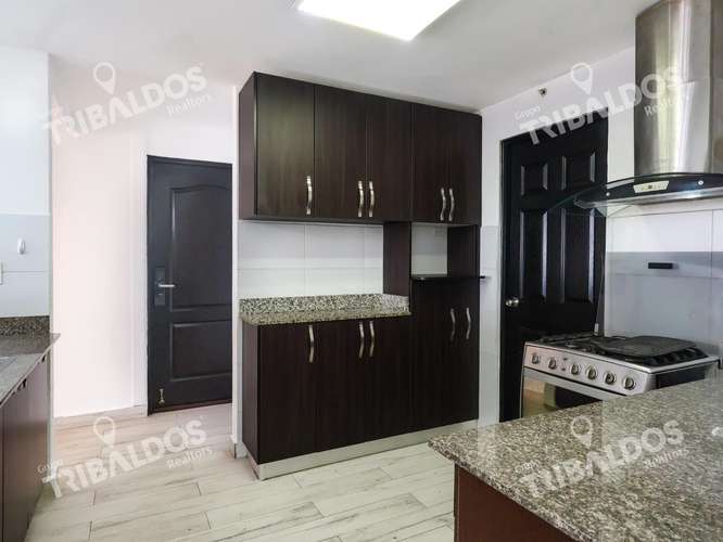 Venta de Penthouse con vista al mar y la ciudad - Imagen 7
