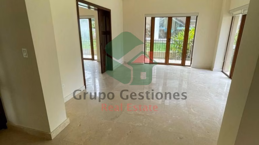 Se Vende Casa en Clayton - Sendero Camino de Cruces