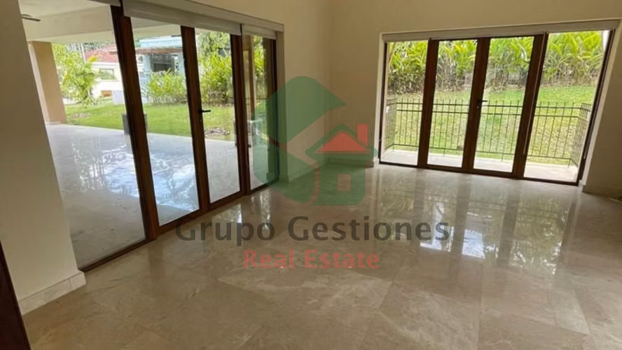 Se Vende Casa en Clayton - Sendero Camino de Cruces