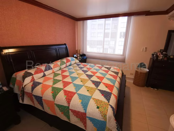 Venta de Apartamento de 175 m2 en PH Bahía Azul, Vía Porras 26-417GG