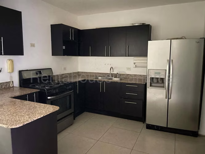 Venta de Apartamento de 118 m2 en PH Keops Tower, San Francisco 26-478GG