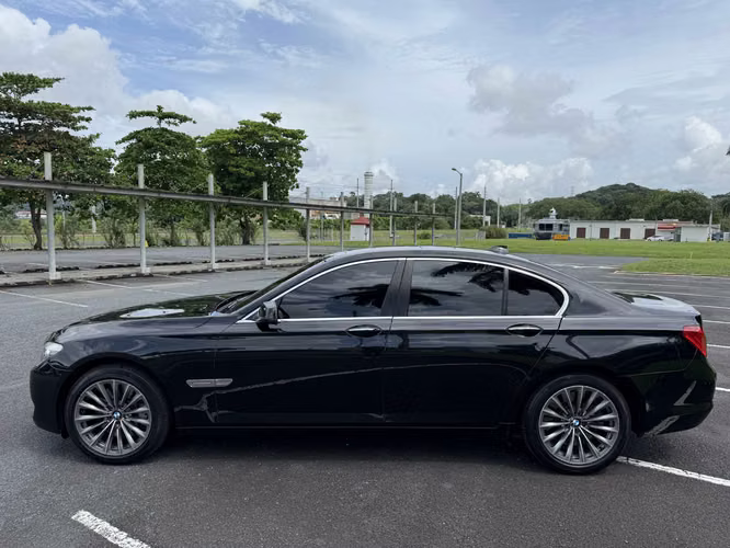BMW ActiveHybrid 7
