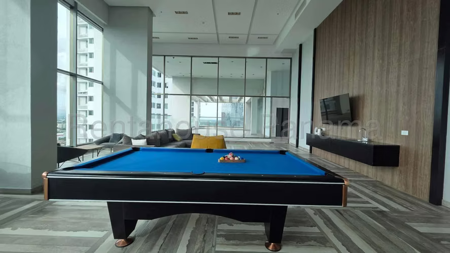 Venta de Apartamento de 218 m2 en PH Park View, Costa del Este 26-3024GG