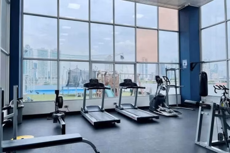 Venta de practico apartamento en Harmony – San Francisco