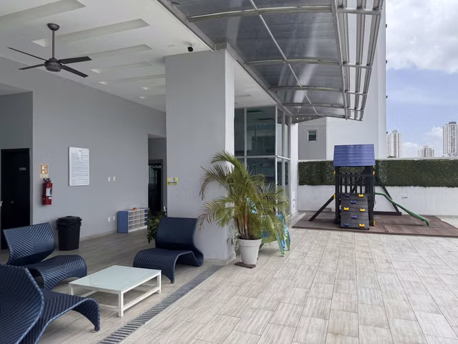Apartamento en Venta en Altos del Golf