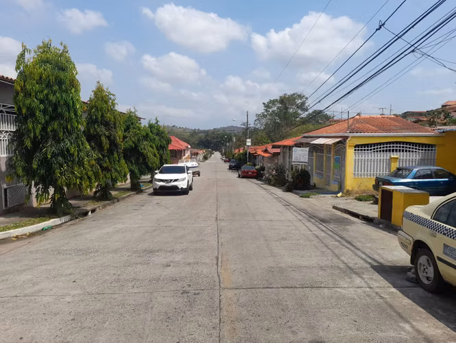 Vendo casa en Monte Vista a pasos de la estación del Metro Arraiján - Imagen 17