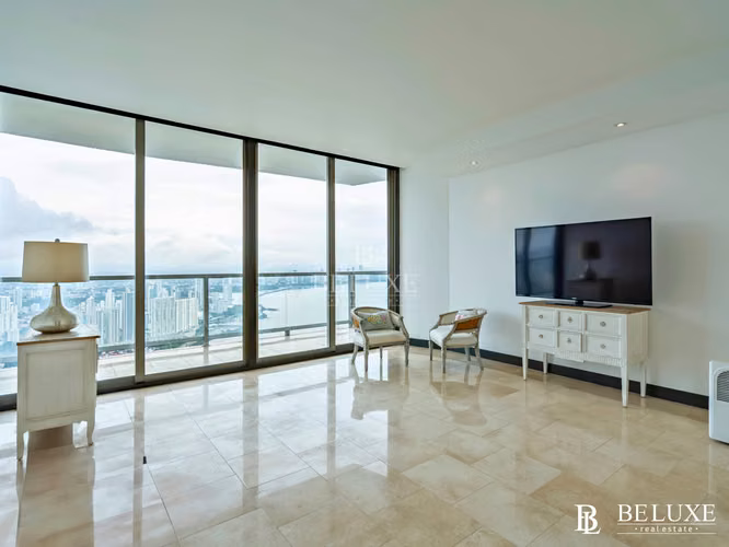 VENTA DE PENTHOUSE EN PH TOC/TRUMP/JW MARRIOT, PUNTA PACÍFICA (3)